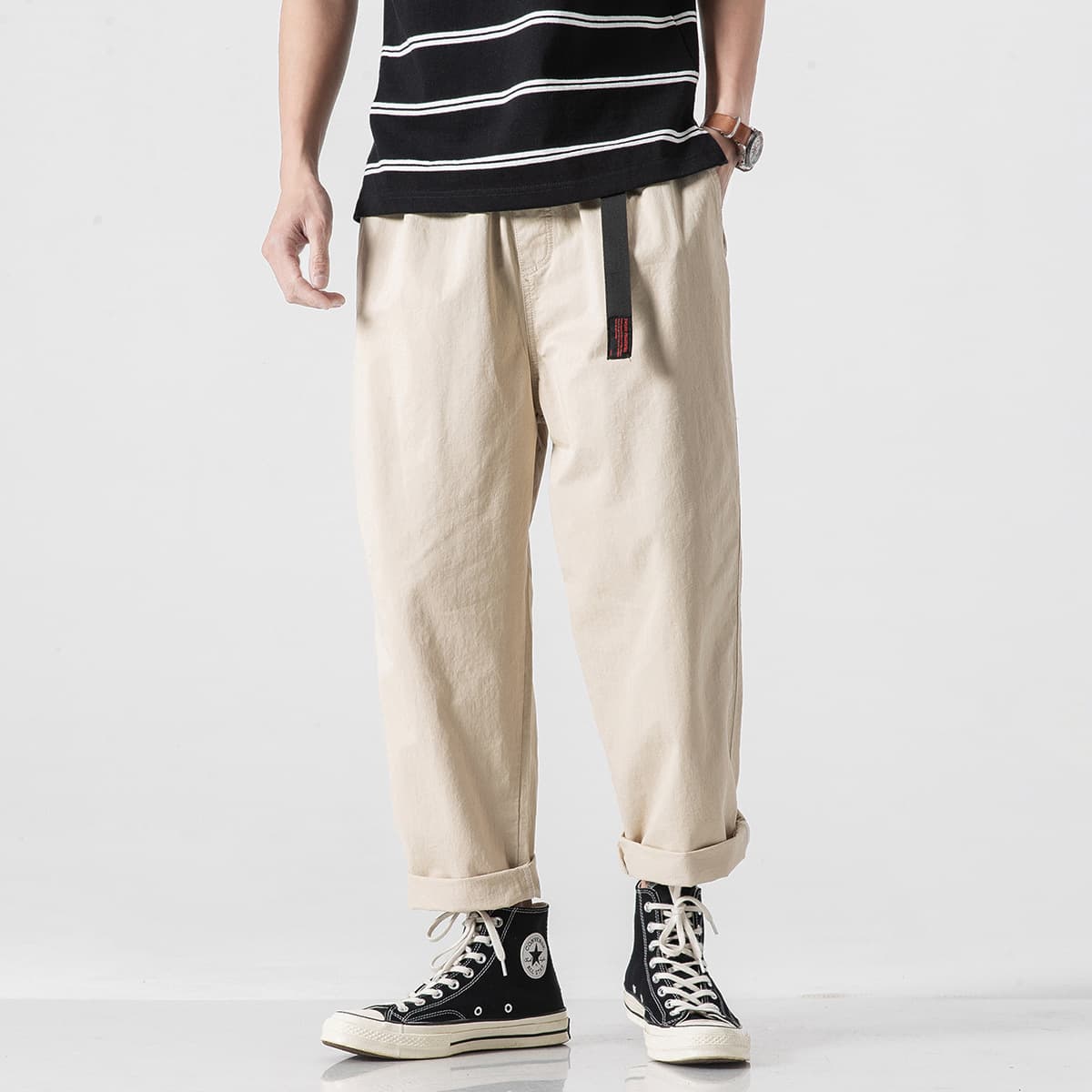 ベージュパンツ メンズ リラックス裾ロールアップパンツ