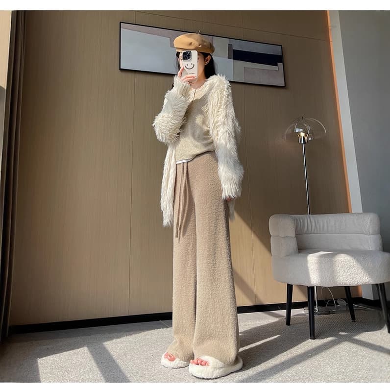 ベージュパンツ もこもこワイドパンツ おうち時間