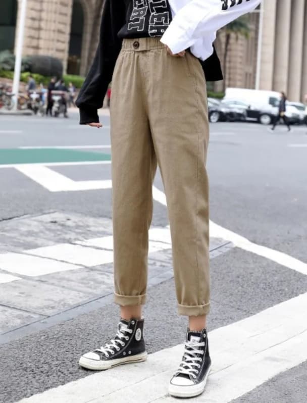 ベージュパンツ レディース ゆったりシルエット ストレートパンツ