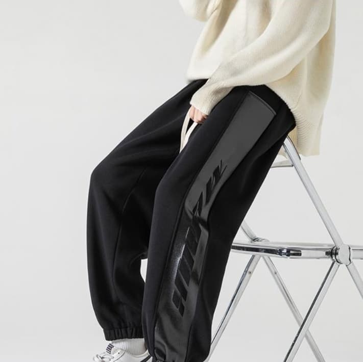 ベージュパンツ メンズ サイドライン入り ゆったりスウェットパンツ