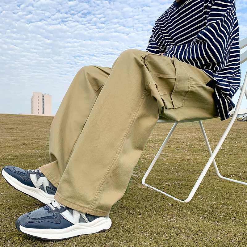 ベージュパンツ カーゴデザイン ゆったりパンツ