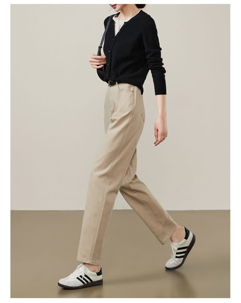 ベージュパンツ ゆったりシルエット ストレートパンツ