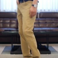 ベージュパンツ きれいめすっきりシルエットチノパン