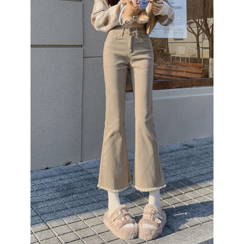 ベージュパンツ フレアデニムパンツ ブーツカット