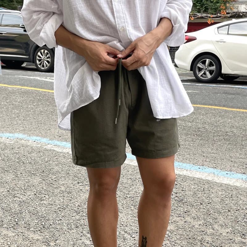 ベージュパンツ リラックス 麻混ハーフパンツ