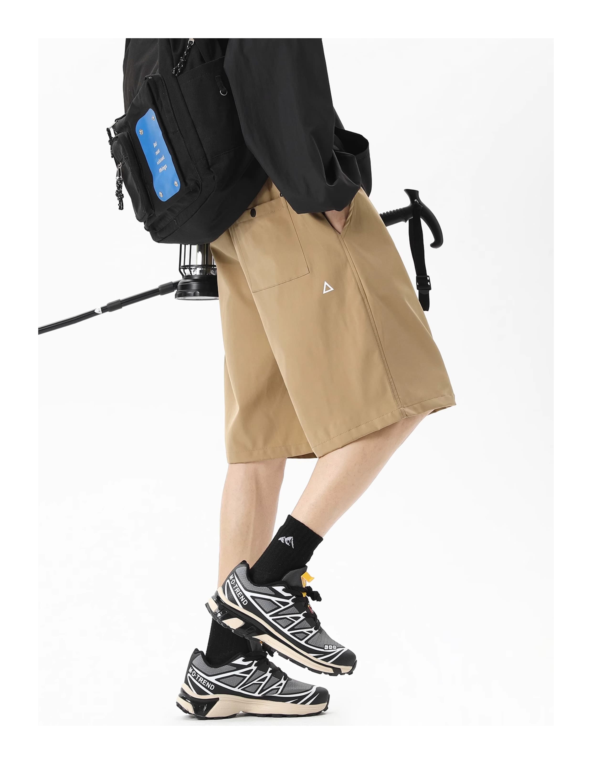 ベージュパンツ メンズ ゆったりドローコード入りハーフパンツ
