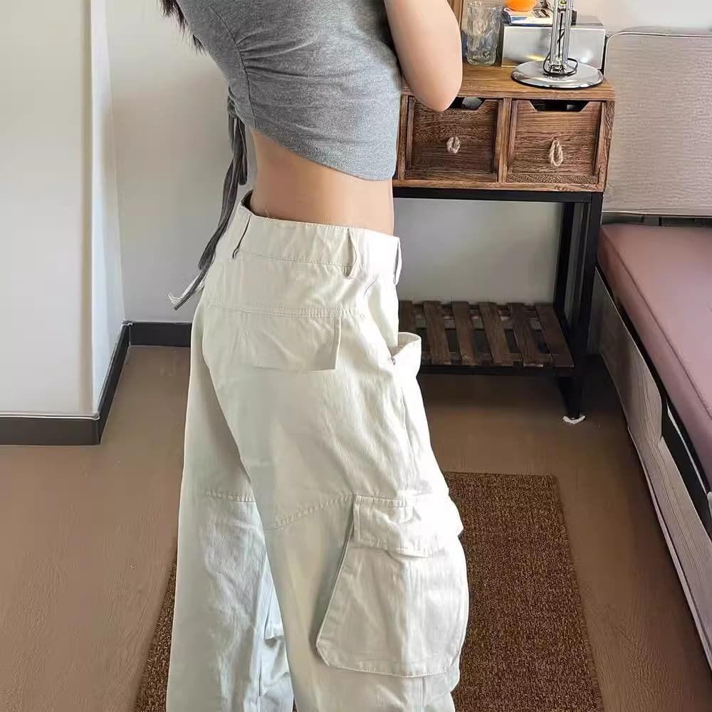 ベージュパンツ ベージュパンツ ロングシルエット ポケット多様パンツ