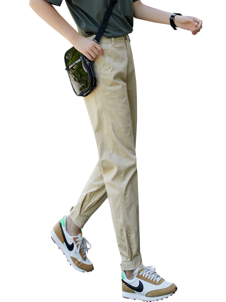 ベージュパンツ すっきりシルエットテーパードパンツ