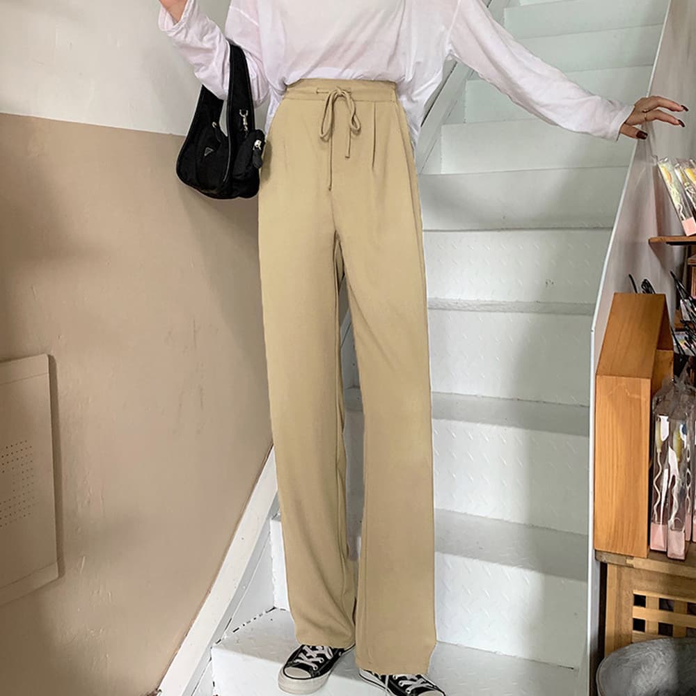 ベージュパンツ 美脚ハイウエストストレートパンツ ベージュ紐調節セミワイド