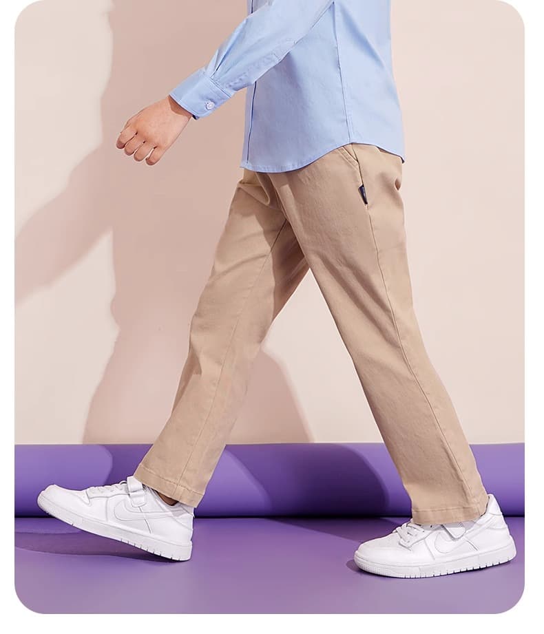 ベージュパンツ ゆったり美脚スタンダードワイドパンツ
