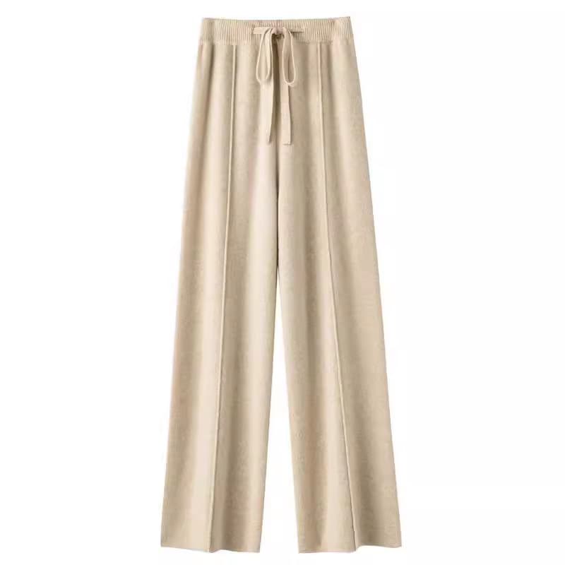 ベージュパンツ リラックスニットロングパンツ