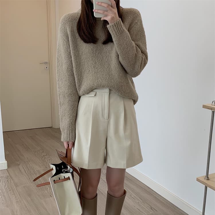 ベージュパンツ レディース 上品プリーツハーフパンツ