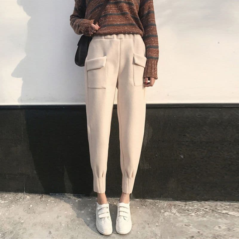 ベージュパンツ レディース ゆったりシルエット カーゴタイプ テーパードパンツ