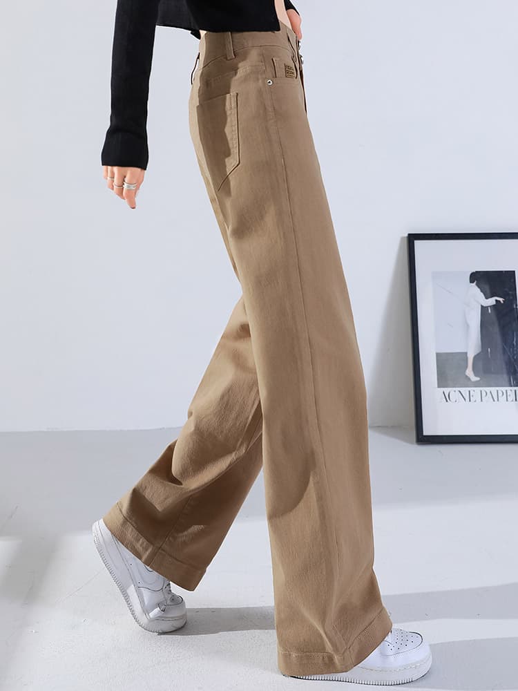 ベージュパンツ ゆったりシルエット スラックス
