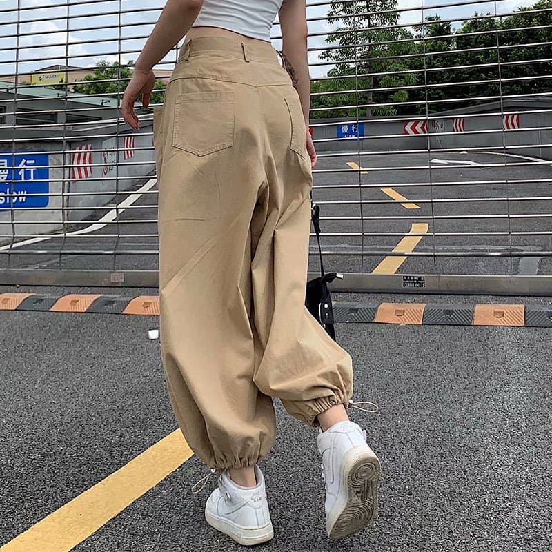 ベージュパンツ レディース ゆったりカジュアル バルーンパンツ