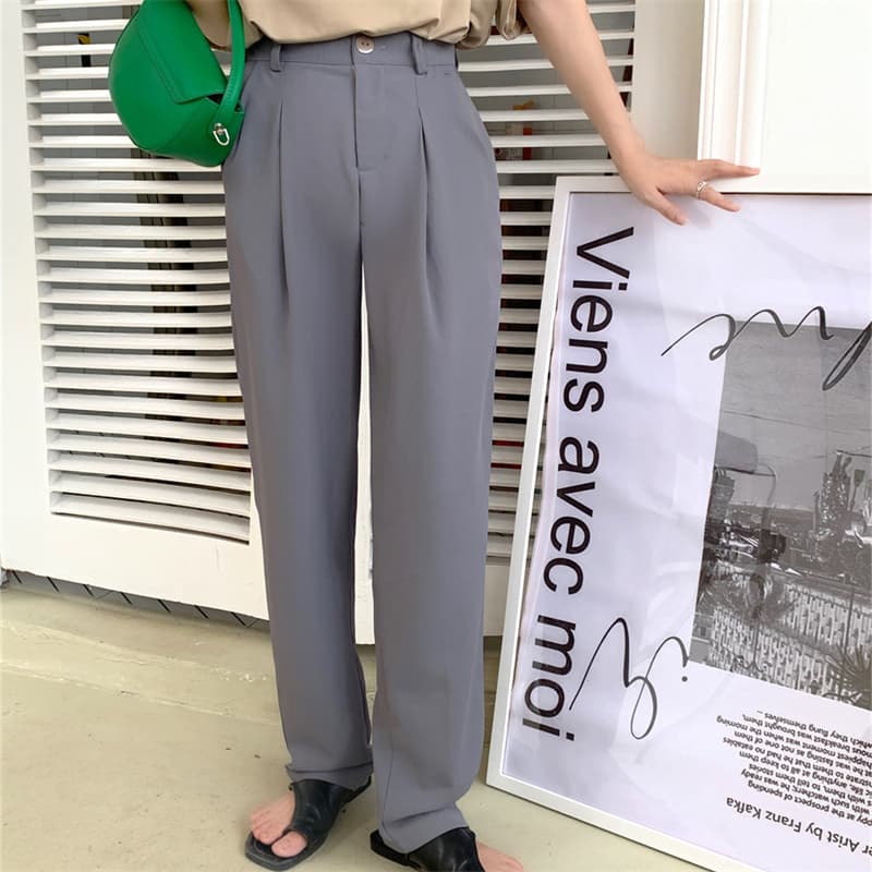 上品なハイウエストベージュパンツ ワイドロング