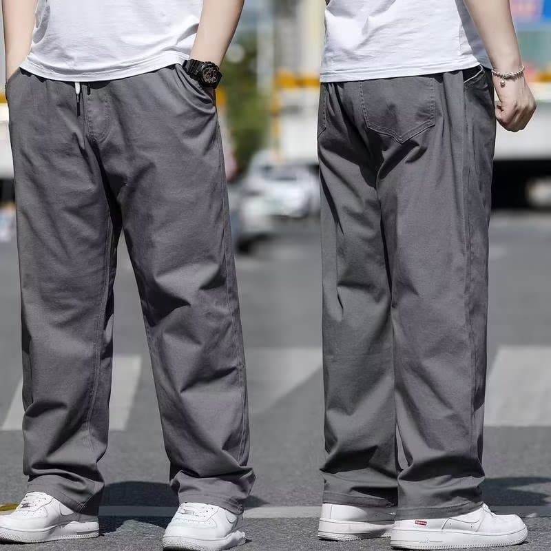 ベージュパンツ ゆったりシルエット リラックスパンツ