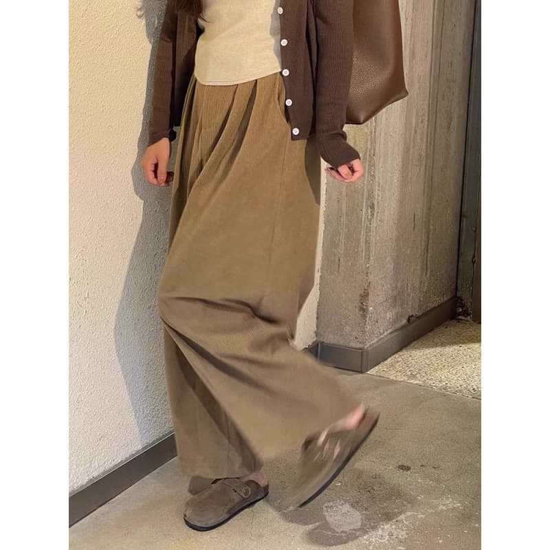 ベージュパンツ コーデュロイワイドパンツ