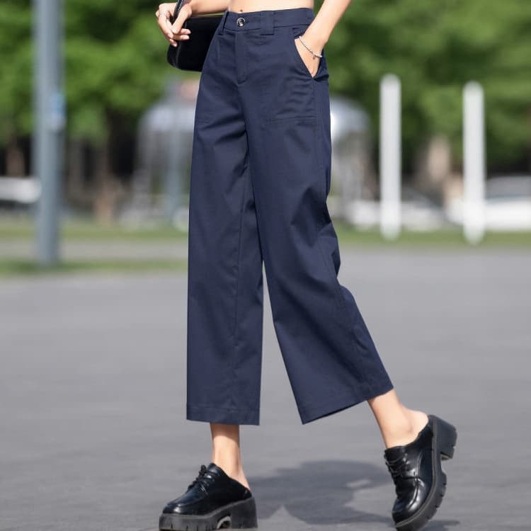 ベージュパンツ ゆったりテーパードワイドパンツ